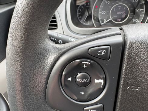 Used 2013 Honda CR-V LX image 30