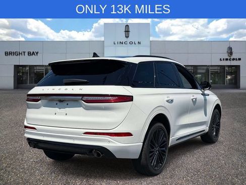 Used 2025 Lincoln Corsair Reserve w/ Jet Appearance Package AWD/4WD image 4