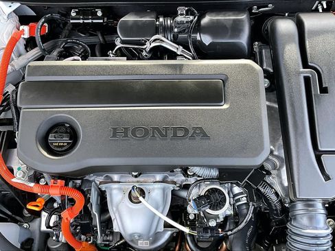 Used 2024 Honda Accord Sport image 32
