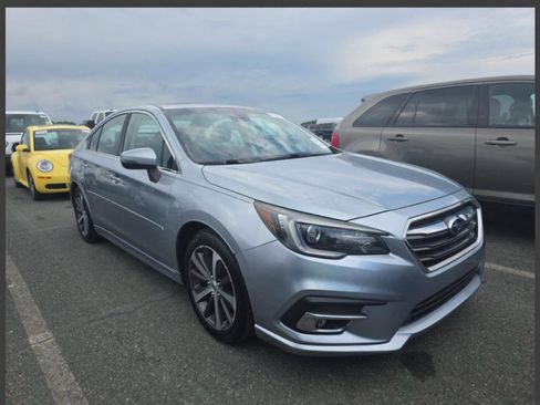 Used 2018 Subaru Legacy 2.5i Limited AWD/4WD image 4