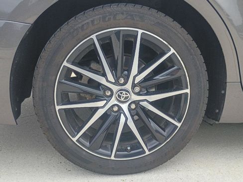 Used 2023 Toyota Camry SE FWD image 22