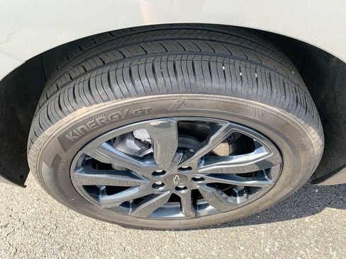 Certified 2023 Chevrolet Equinox RS image 31