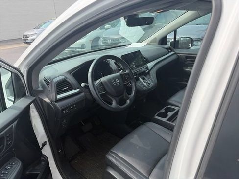 Used 2024 Honda Odyssey EX-L image 9