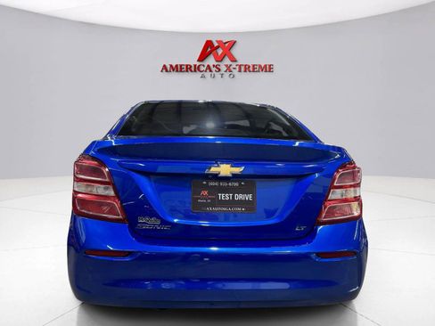 Used 2018 Chevrolet Sonic LT w/ Convenience Package FWD image 6