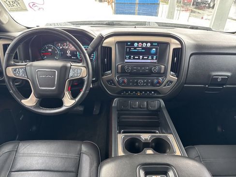 Used 2017 GMC Sierra 2500 Denali w/ Duramax Plus Package image 19