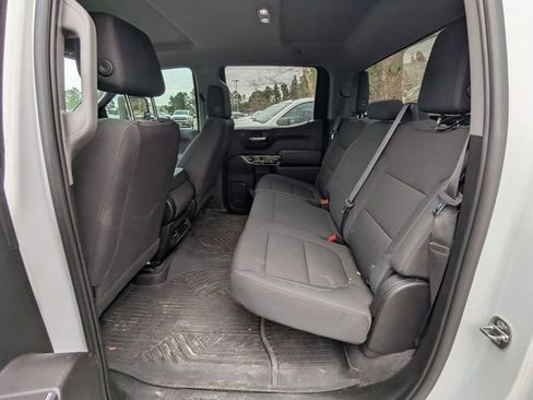 Used 2021 Chevrolet Silverado 1500 Custom Trail Boss w/ Realtree Special Edition image 12