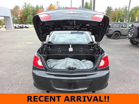Used 2008 Chrysler Sebring Limited w/ Luxury Group image 24