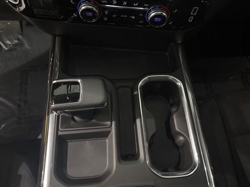 Used 2026 GMC Sierra 1500 Elevation image 28