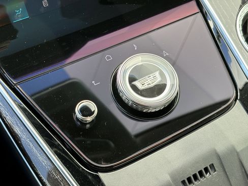 New 2026 Cadillac Escalade IQ Sport 1 w/ LPO, Floor Liner Package image 28