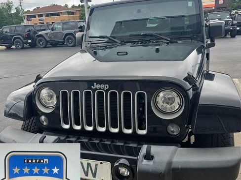 Certified 2017 Jeep Wrangler Unlimited Sahara w/ Connectivity Group AWD/4WD image 1