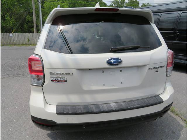Used 2018 Subaru Forester 2.5i Touring AWD/4WD image 18