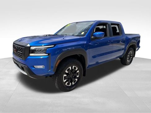 Used 2024 Nissan Frontier PRO-4X w/ Technology Package AWD/4WD image 3