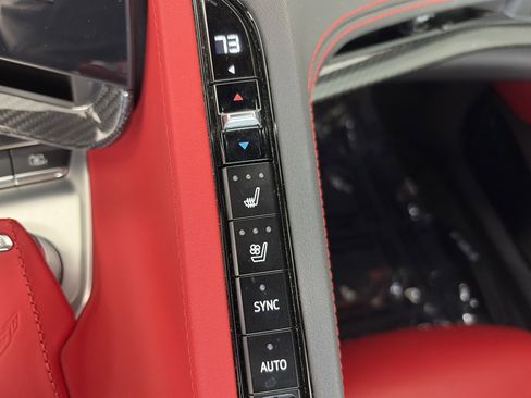 Used 2023 Chevrolet Corvette Stingray Preferred Conv w/ Battery Protection Package RWD image 22