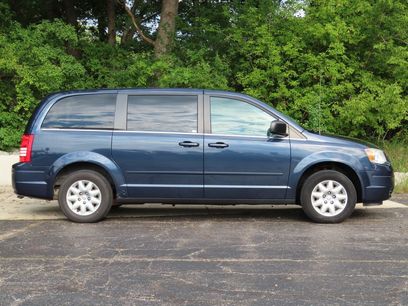 Used 2009 Chrysler Town & Country LX