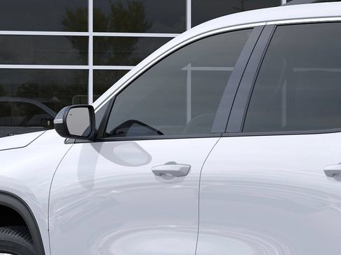New 2027 Chevrolet Traverse LT w/ Sun and Wheel Package AWD/4WD image 12