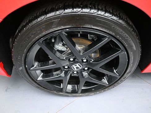 Certified 2025 Honda Civic Sport image 12