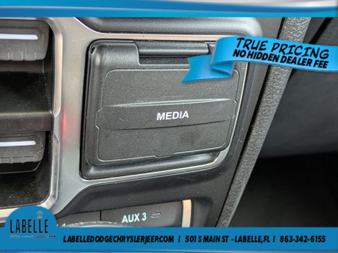 Used 2026 Jeep Wrangler Unlimited Rubicon AWD/4WD image 26
