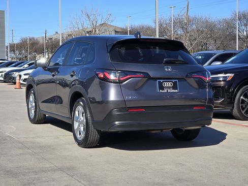 Used 2023 Honda HR-V LX image 8