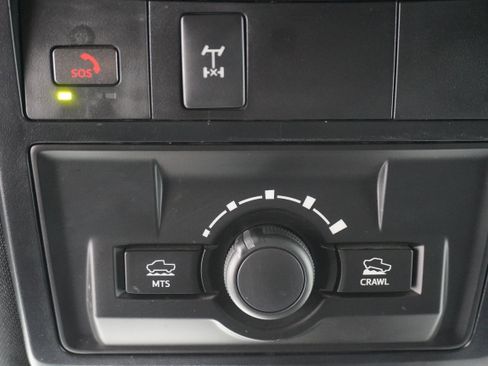 Used 2022 Toyota Tacoma TRD Off-Road image 22