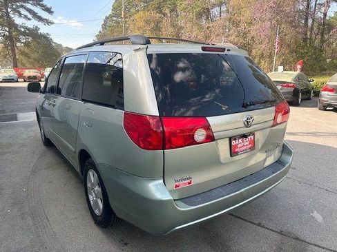 Used 2006 Toyota Sienna XLE image 7