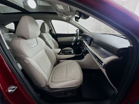 Certified 2025 Hyundai Tucson Limited image 29