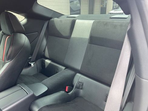 Used 2023 Subaru BRZ Limited w/ Popular Package #1 RWD image 11