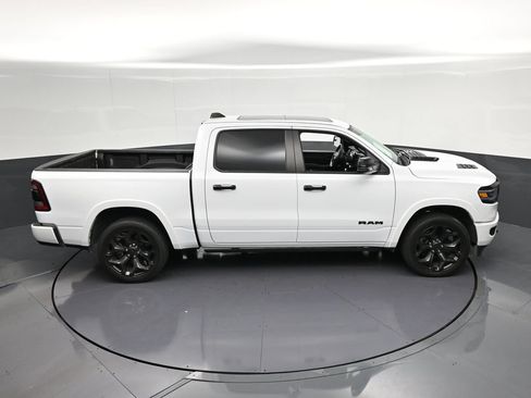 Used 2024 RAM 1500 Limited AWD/4WD image 19