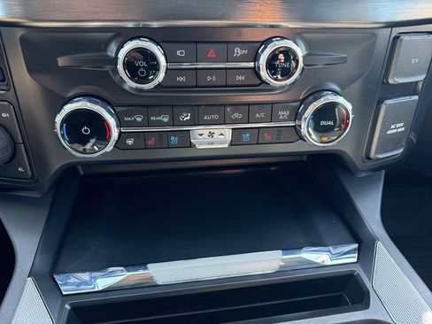 Used 2025 Ford F450 Lariat w/ Lariat Ultimate Package AWD/4WD image 20