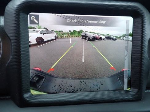 Used 2023 Jeep Gladiator Mojave w/ Cold Weather Group image 20