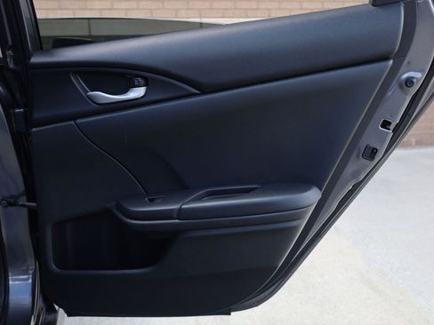 Used 2019 Honda Civic Sport image 19