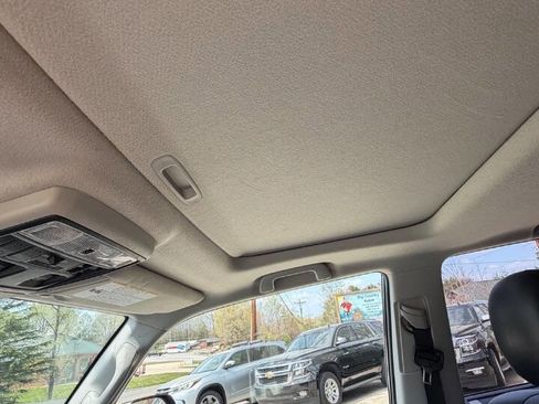 Used 2011 Toyota 4Runner Limited AWD/4WD image 16