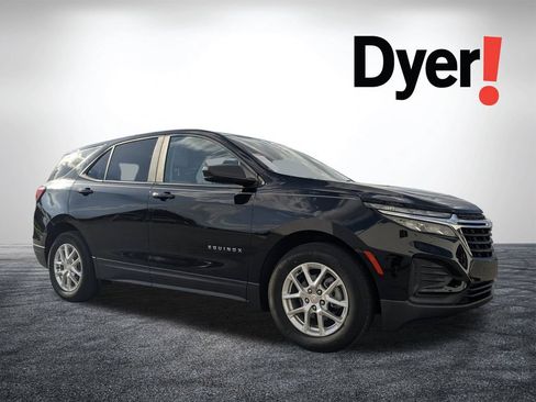 Used 2023 Chevrolet Equinox LS w/ LS Convenience Package FWD image 1