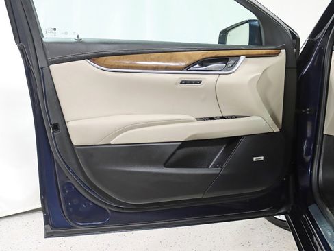 Used 2018 Cadillac XTS Premium Luxury w/ Driver Assist Package image 33