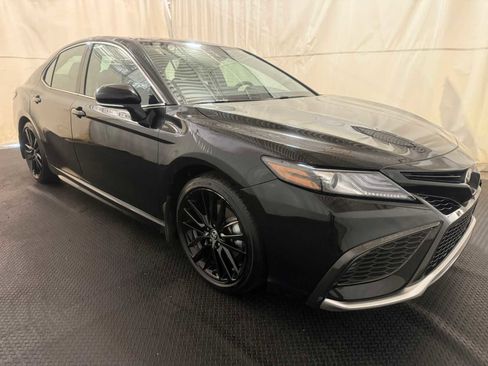 Certified 2022 Toyota Camry XSE image 10