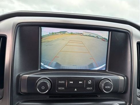 Used 2018 GMC Sierra 1500 SLT AWD/4WD image 23