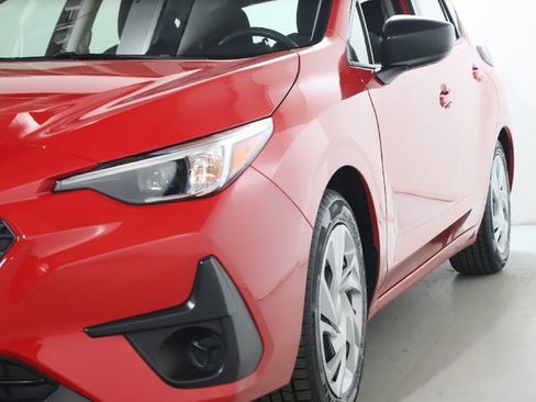 Certified 2024 Subaru Impreza 2.0i image 4