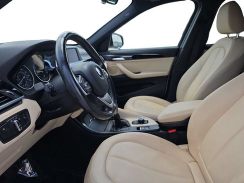 Used 2017 BMW X1 sDrive28i FWD image 12