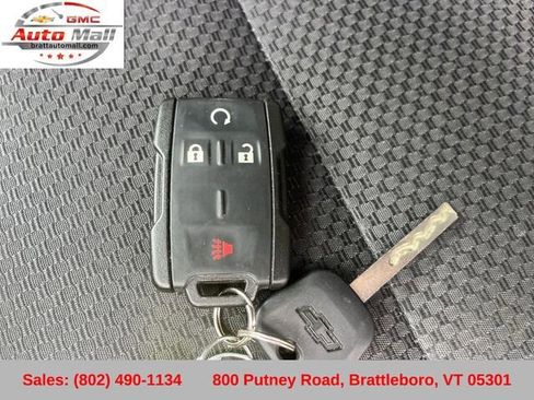 Used 2018 Chevrolet Silverado 1500 LT w/ All Star Edition AWD/4WD image 30
