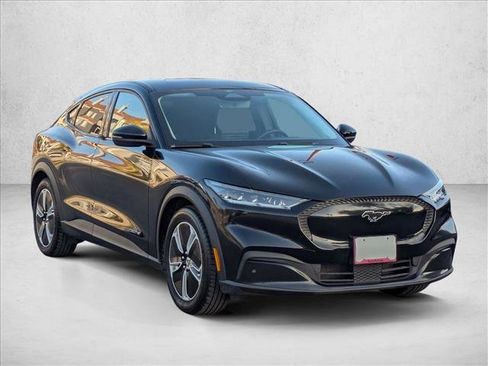 Used 2021 Ford Mustang Mach-E Select w/ Comfort/Appearance Package image 3