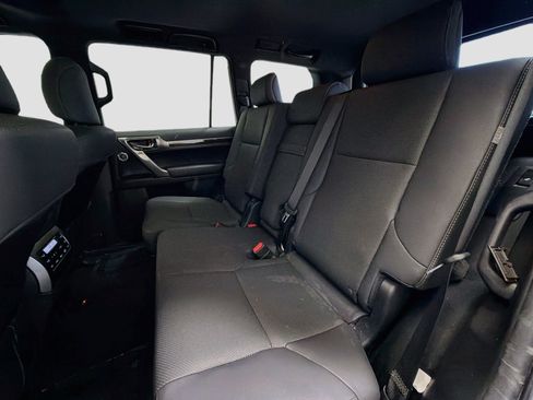 Used 2023 Lexus GX 460 Premium w/ Premium Plus Package AWD/4WD image 16