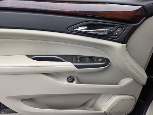 Used 2012 Cadillac SRX Premium image 16