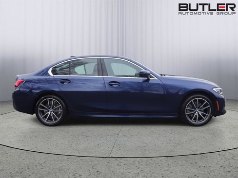 Used 2020 BMW 330i Sedan w/ Premium Package image 8