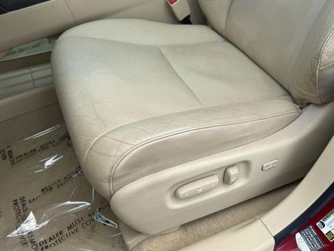 Used 2011 Lexus RX 350 AWD w/ Premium Pkg image 30