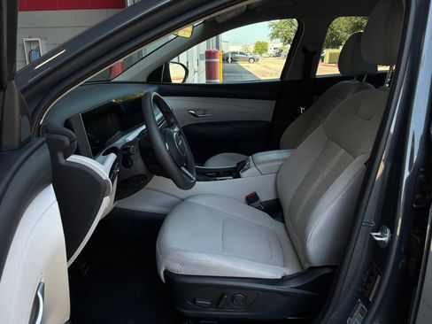 Used 2026 Hyundai Tucson SEL FWD image 10