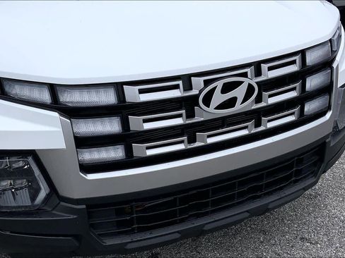 Used 2025 Hyundai Santa Cruz SEL FWD image 29