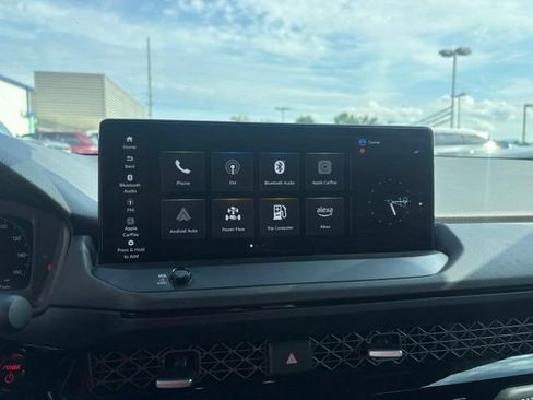 Used 2025 Honda Accord Sport image 17
