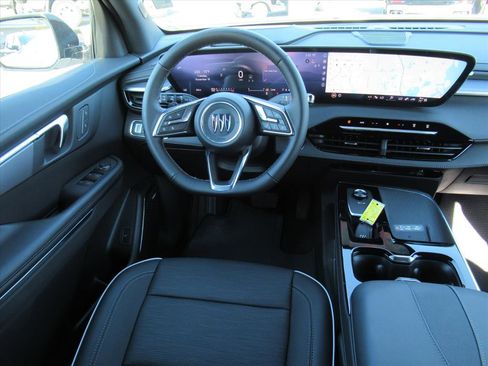 Used 2025 Buick Enclave Sport Touring image 12