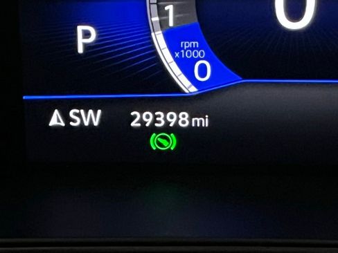 Used 2022 Volkswagen Taos SE image 25