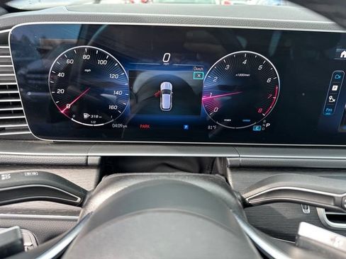 Used 2025 Mercedes-Benz GLE 350 4MATIC image 29