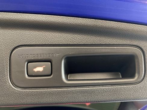 Used 2025 Acura MDX A-Spec image 30